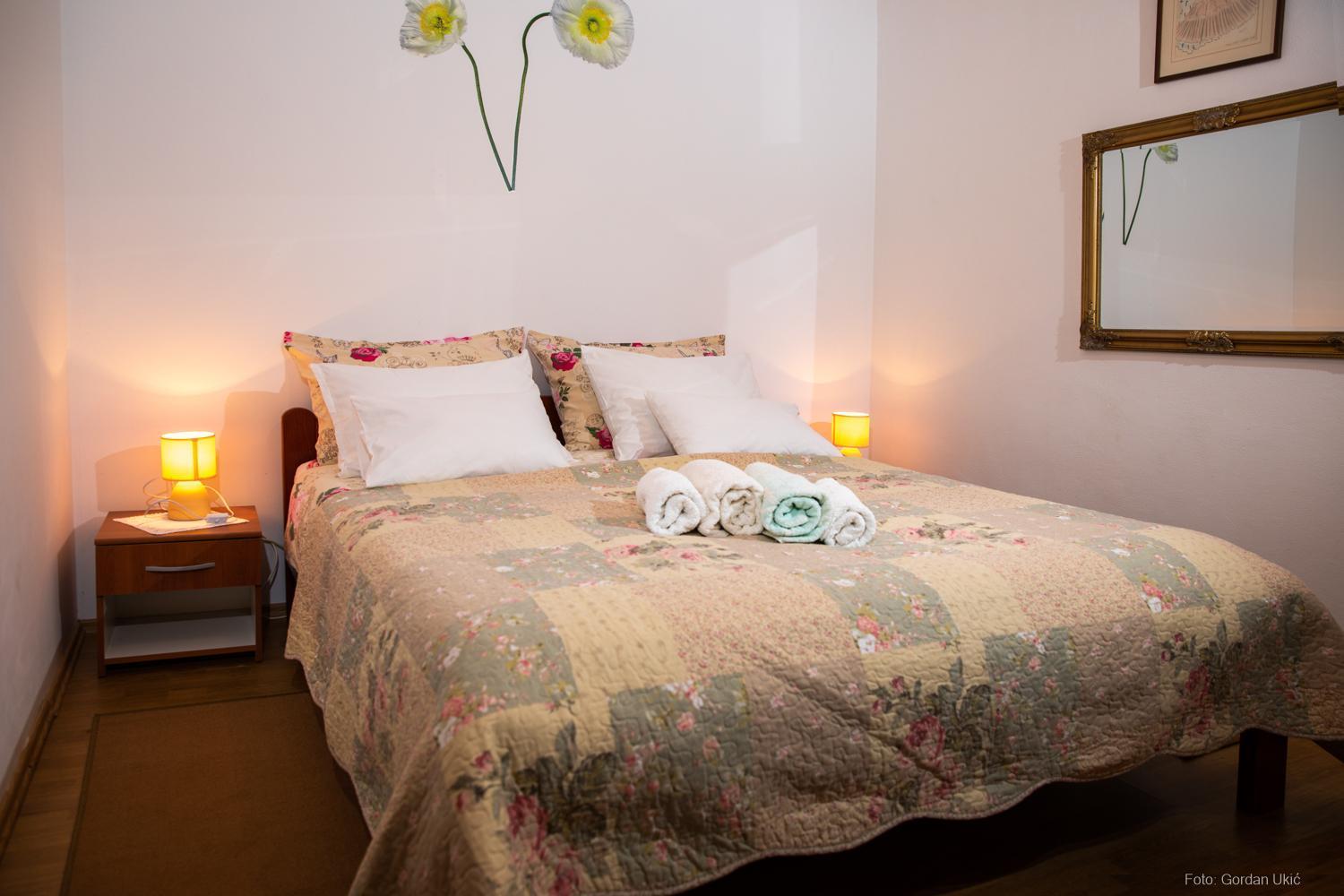 Apartments Faris กานฟานาร์ ภายนอก รูปภาพ